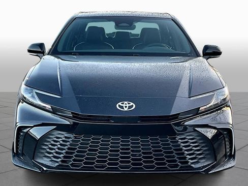 New 2026 Toyota Camry SE image 3