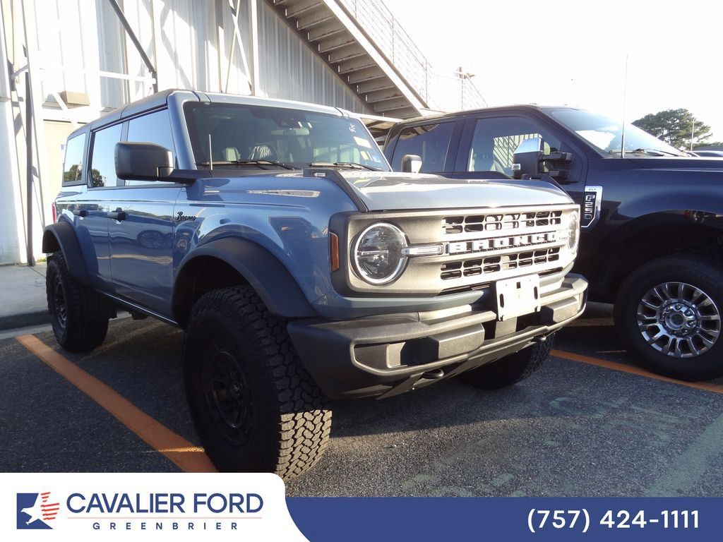Used 2025 Ford Bronco Big Bend AWD/4WD image 1