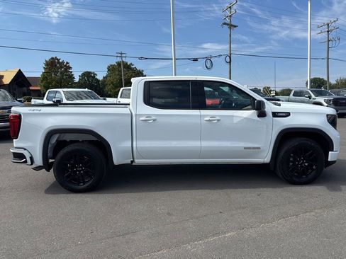 New 2026 GMC Sierra 1500 Elevation image 6