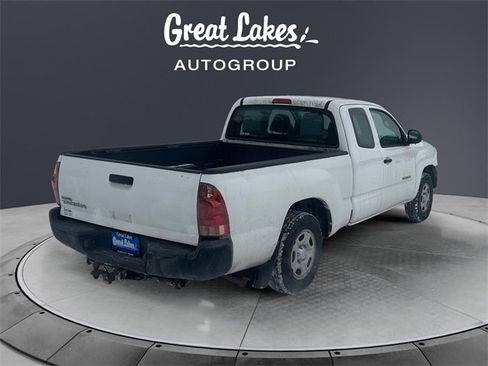 Used 2015 Toyota Tacoma 2WD Access Cab image 5