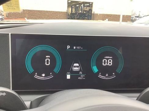 Certified 2026 Hyundai Tucson SE image 35