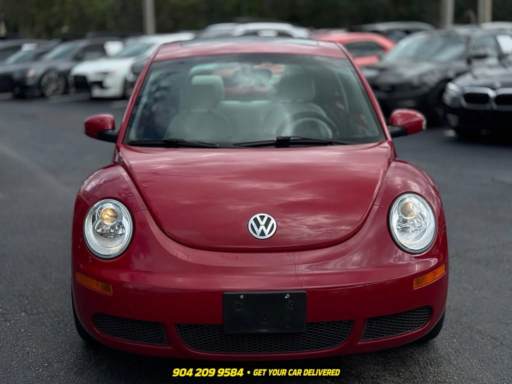 Used 2010 Volkswagen Beetle Coupe FWD image 11