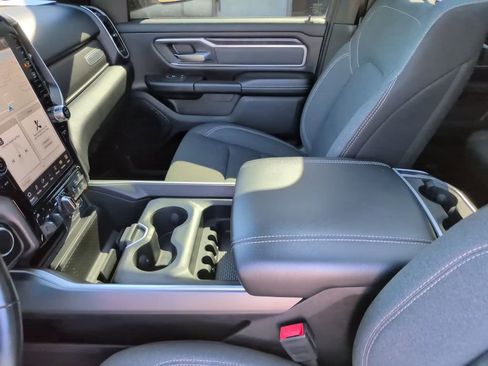 Used 2023 RAM 1500 Big Horn AWD/4WD image 33
