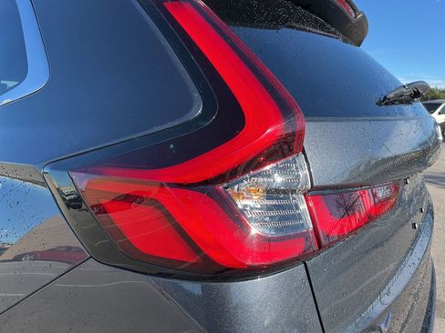 Certified 2025 Honda CR-V Sport-L image 7