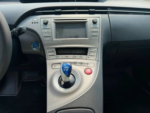 Used 2012 Toyota Prius Three w/ Solar Roof Pkg FWD image 22