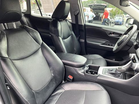 Certified 2022 Toyota RAV4 XLE AWD/4WD image 20