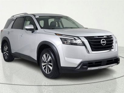 Certified 2024 Nissan Pathfinder SL