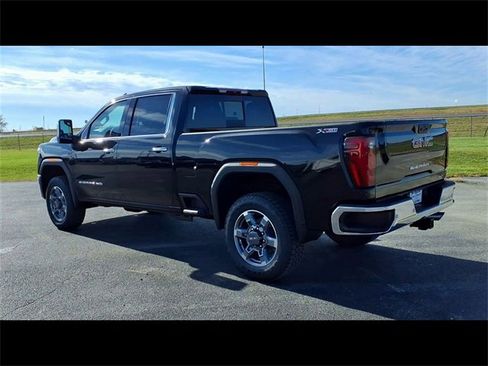 New 2026 GMC Sierra 2500 SLT w/ SLT Convenience Package image 6