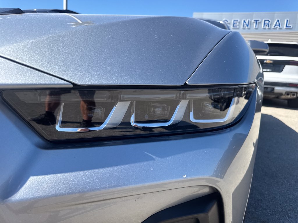 Used 2024 Ford Mustang GT RWD image 10