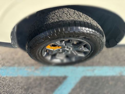 Used 2024 Ford Maverick Tremor w/ Tremor Off-Road Package image 40