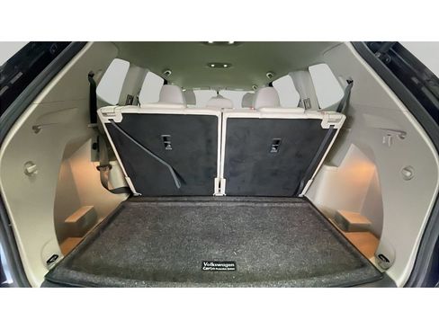 Used 2023 Volkswagen Atlas SE AWD/4WD image 18