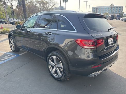 Certified 2022 Mercedes-Benz GLC 300 image 4