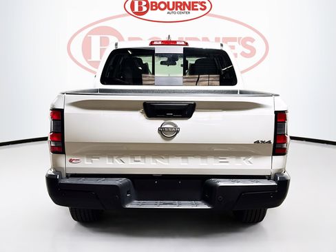 Used 2026 Nissan Frontier S image 8