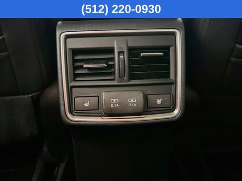 Certified 2022 Subaru Forester Touring AWD/4WD image 32