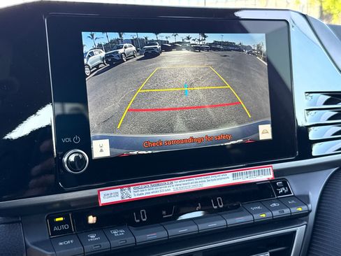 Certified 2026 Toyota Camry SE image 30