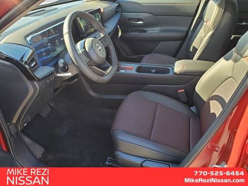 New 2026 Nissan Kicks SR image 10