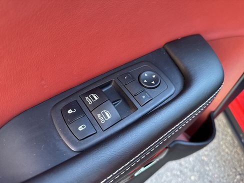 Used 2023 Dodge Challenger SRT Hellcat image 15