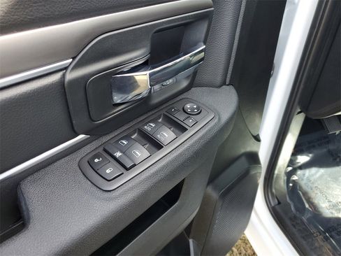 Used 2024 RAM 1500 Classic Warlock image 25