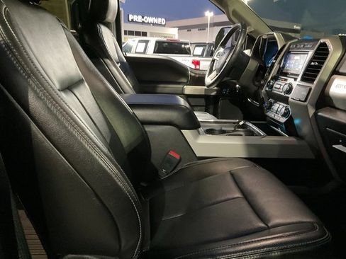Used 2021 Ford F250 Lariat image 19