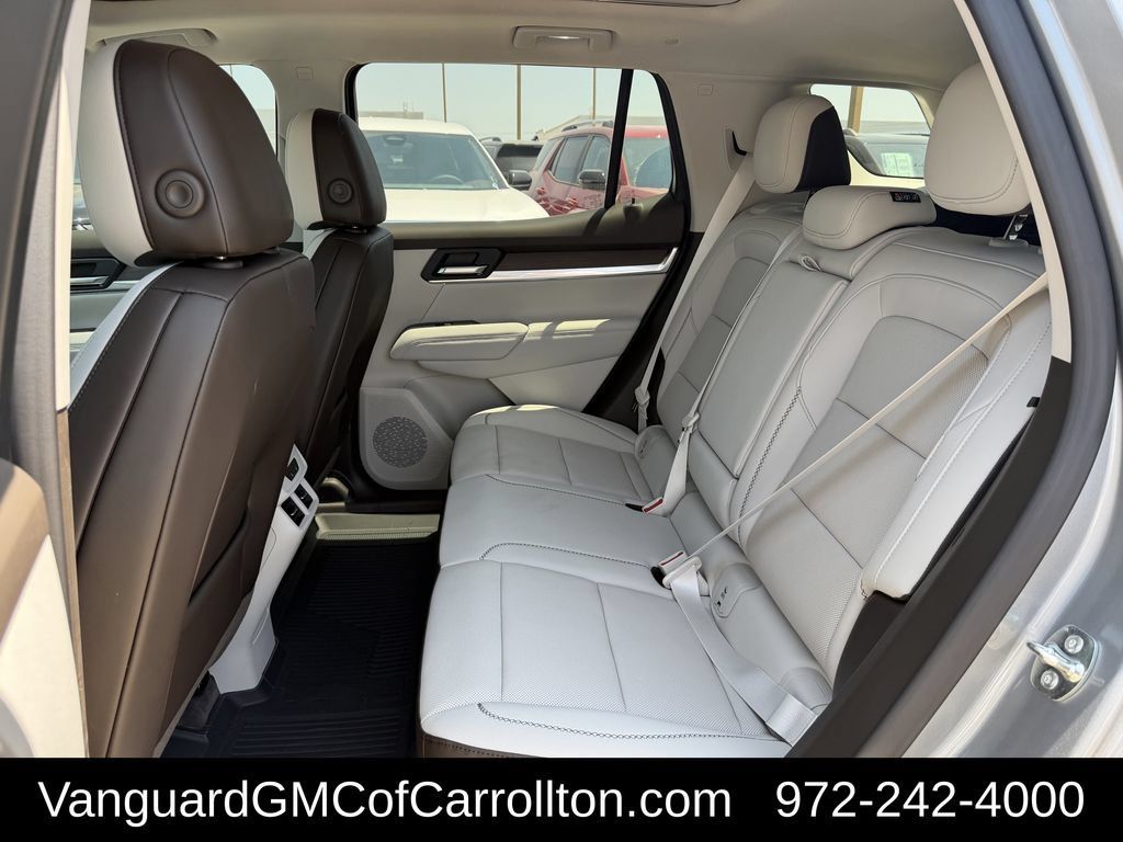 New 2027 GMC Terrain Denali w/ LPO, Floor Liner Package AWD/4WD image 25