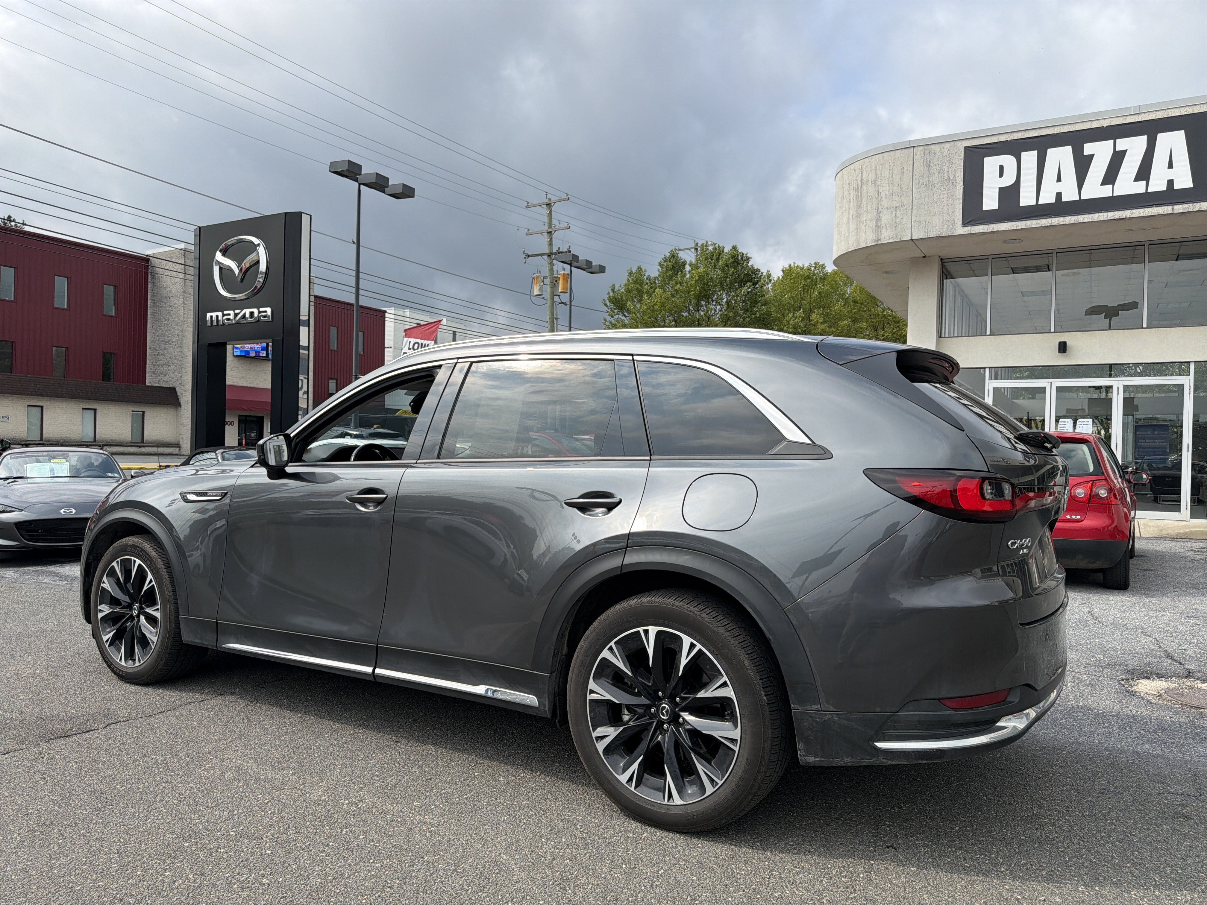 Certified 2024 MAZDA CX-90 Plug-In Hybrid w/ Premium Pkg AWD/4WD image 5