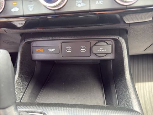 Used 2025 Honda Civic Sport image 24