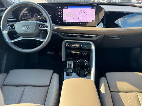 New 2025 Audi Q5 Premium Plus image 8
