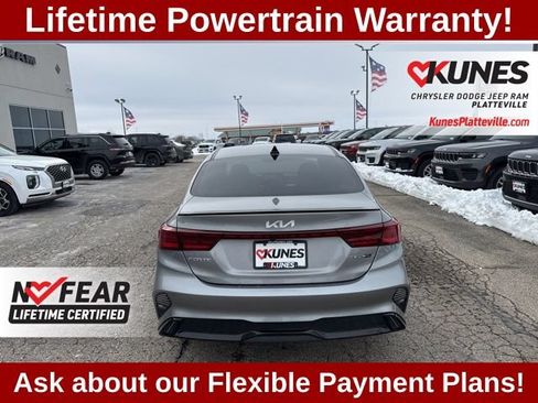 Used 2023 Kia Forte GT-Line FWD image 9