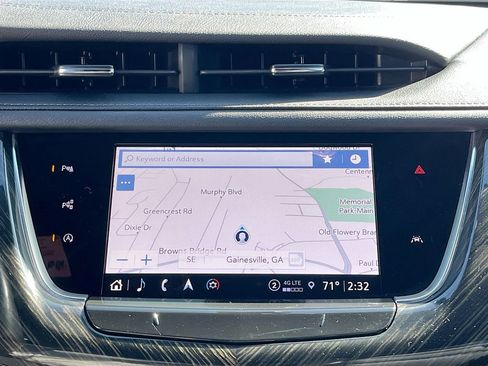 Used 2022 Cadillac XT6 Premium Luxury w/ Technology Package image 13