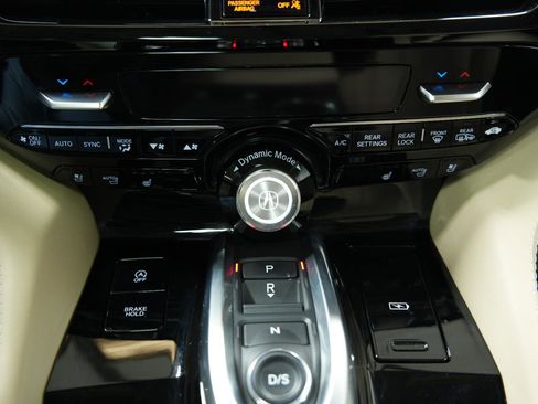 Used 2023 Acura MDX SH-AWD w/ Advance Package image 37