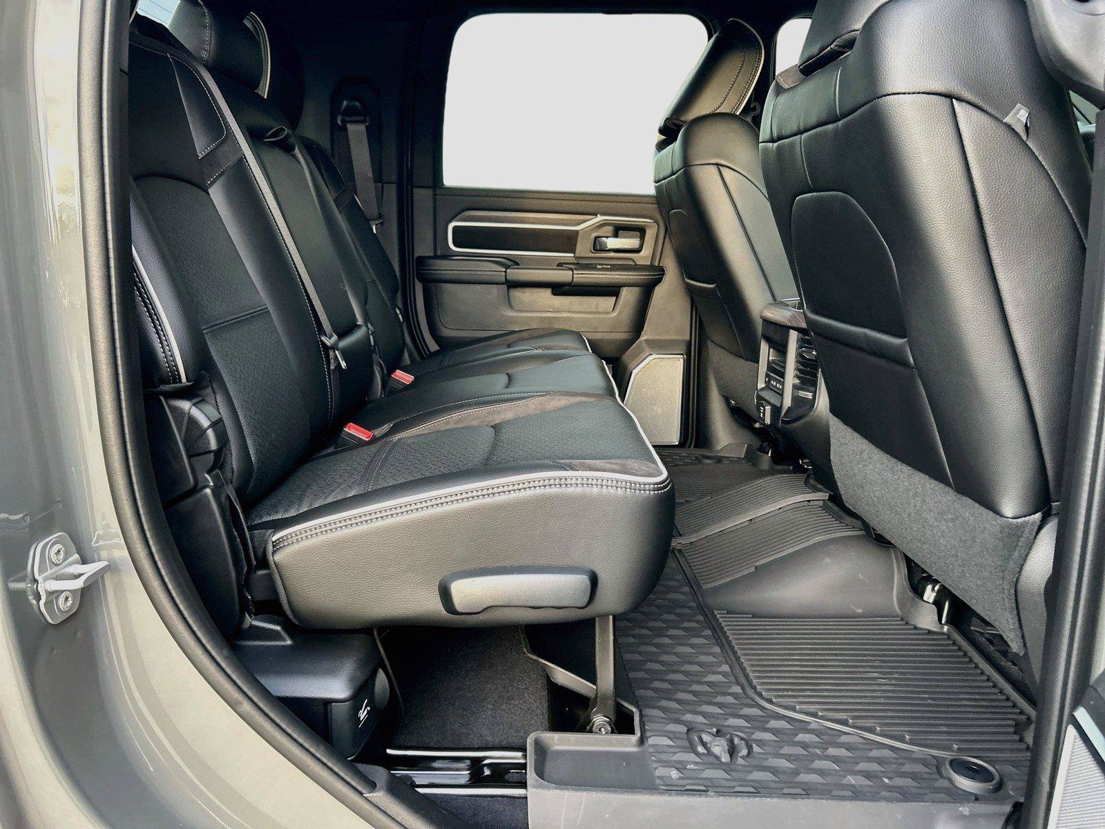 New 2027 RAM 2500 Laramie AWD/4WD image 21