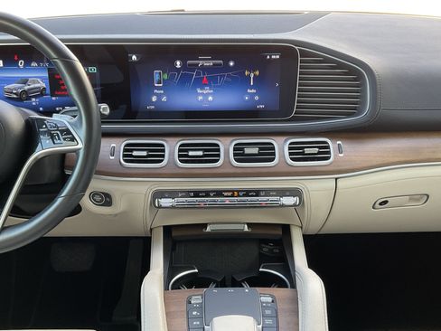Used 2024 Mercedes-Benz GLE 450 4MATIC image 15