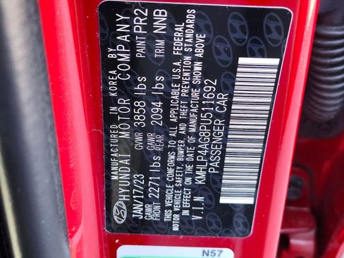 Certified 2023 Hyundai Elantra Limited w/ Cargo Package image 33