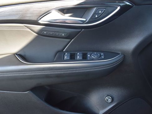 Used 2023 Buick Envision Essence w/ Sport Touring Package image 12