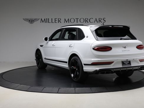 New 2025 Bentley Bentayga Extended Wheelbase image 3