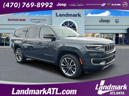 Used 2024 Jeep Wagoneer L Series III w/ Premium Group I image 1