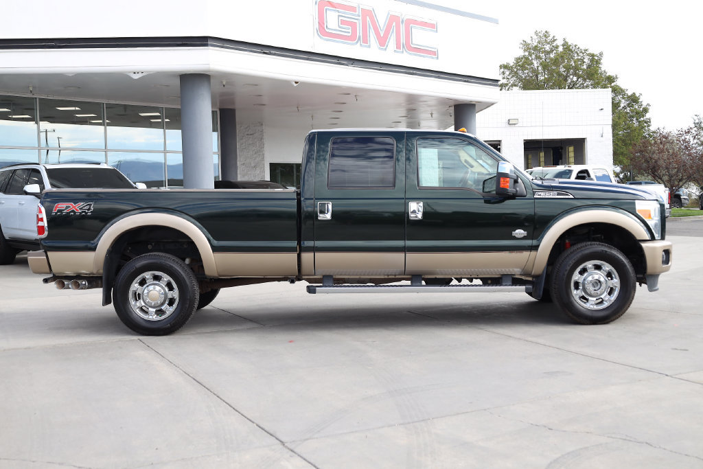 Used 2014 Ford F350 King Ranch w/ King Ranch w/Chrome Package AWD/4WD image 7