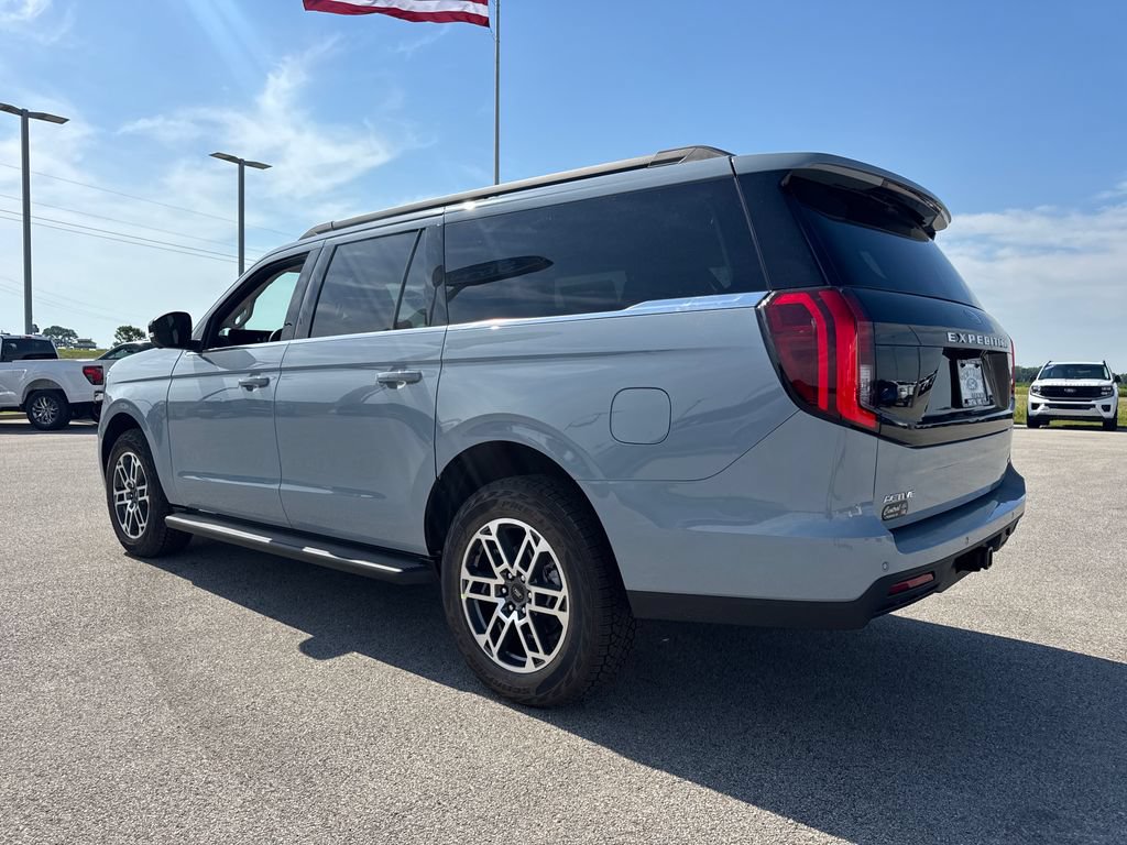 New 2026 Ford Expedition Max Active AWD/4WD image 4