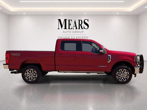 Used 2018 Ford F250 Lariat w/ Lariat Ultimate Package AWD/4WD image 6
