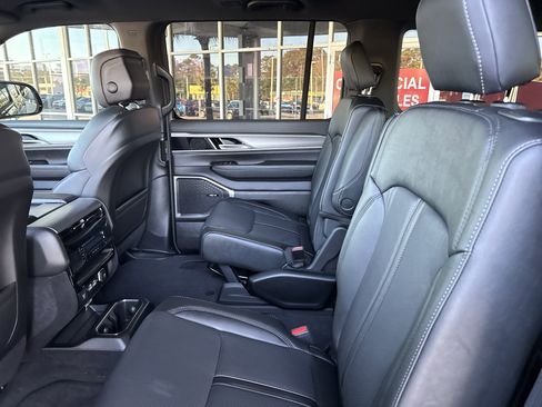 New 2026 Jeep Grand Wagoneer Limited image 30