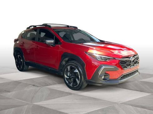 Used 2025 Subaru Crosstrek 2.5i Limited AWD/4WD image 2