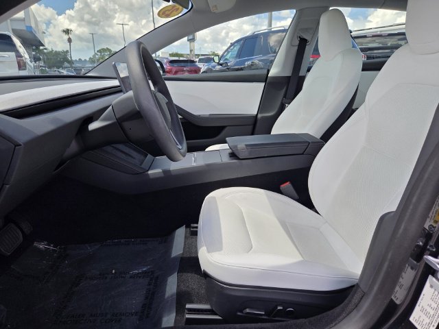 Used 2025 Tesla Model 3 Long Range RWD image 14