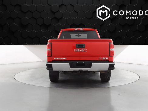 Used 2018 GMC Sierra 1500 SLE image 4