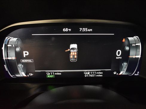 Used 2024 Mitsubishi Outlander SE image 18