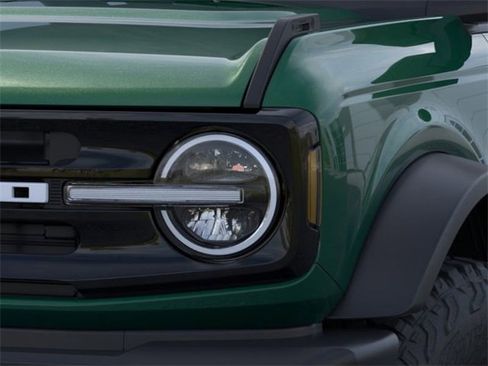 New 2025 Ford Bronco Outer Banks w/ Sasquatch Package image 20