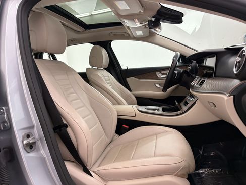 Used 2022 Mercedes-Benz E 450 4MATIC All-Terrain Wagon image 20