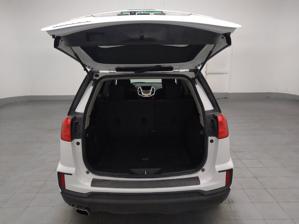 Used 2017 GMC Terrain SLE FWD image 29