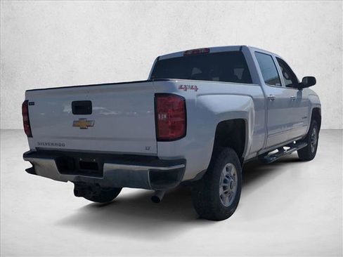 Used 2019 Chevrolet Silverado 2500 LT image 5