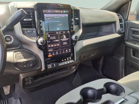 Used 2025 RAM 2500 Tradesman AWD/4WD image 17