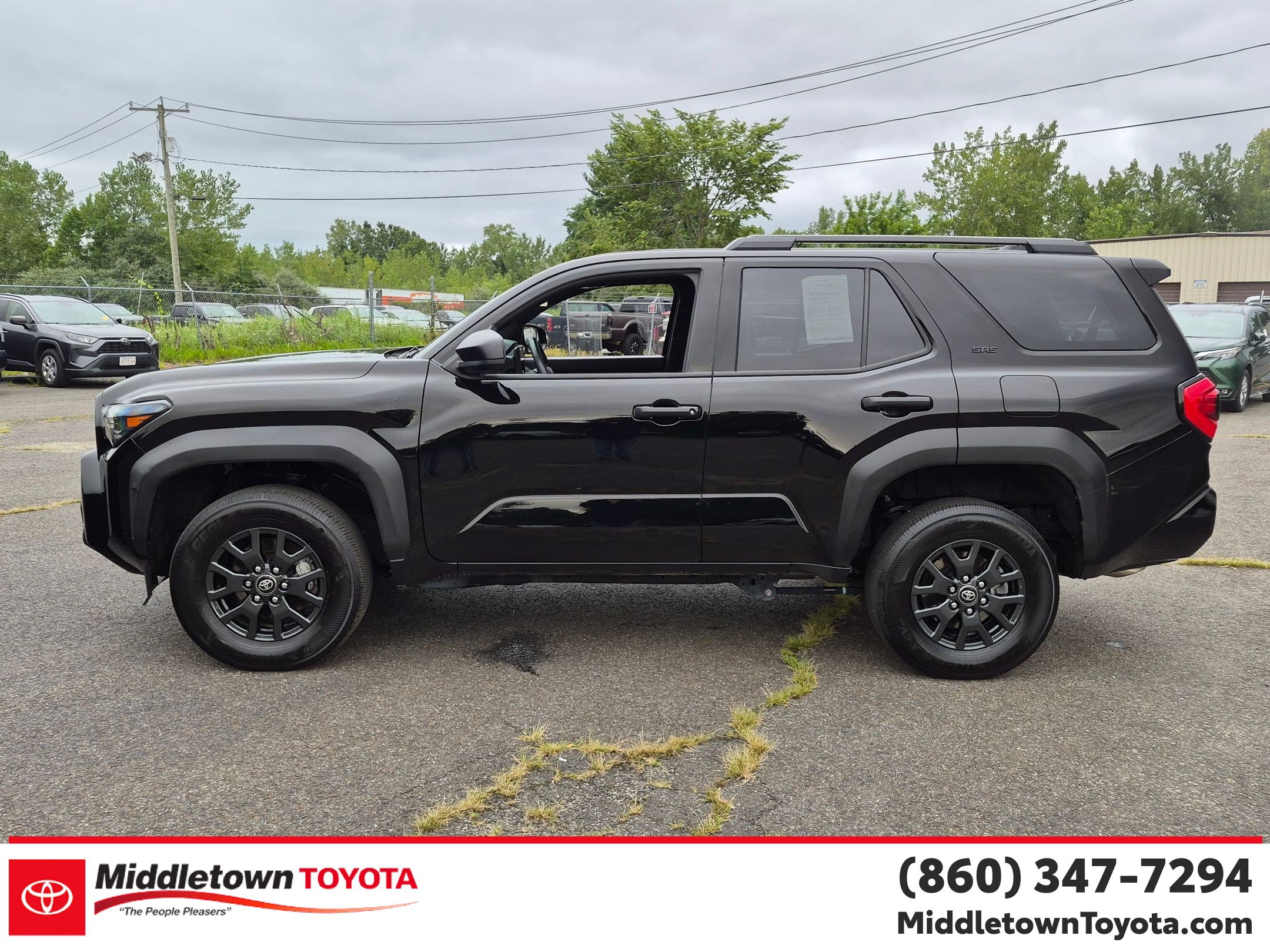 Certified 2025 Toyota 4Runner SR5 AWD/4WD image 6